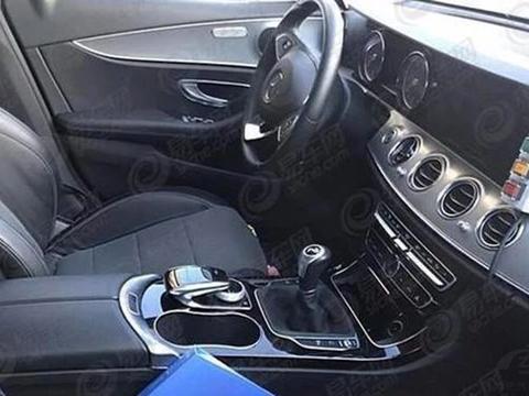 奔驰用手动挡杆取代怀挡？副驾驶的头这次还怎么伸过来？