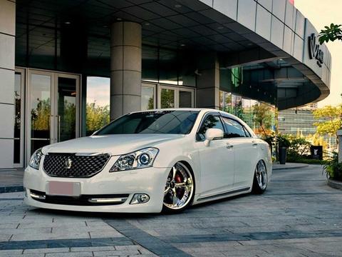 解读VIP改装流！丰田皇冠改装案例