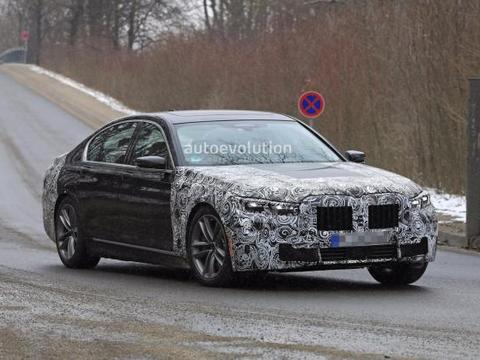 宝马7系中期改款车型谍照曝光 2020年上市