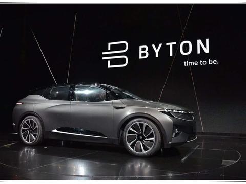 不买特斯拉就等它！续航可达520Km，25万奔驰宝马都要甘拜下风！