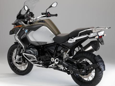 全新2018宝马R1200GS ADV，海外试驾