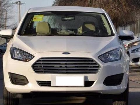 进无止境的福特福睿斯最新售价行情 家用轿车绝不让您失望