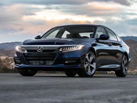 2018年本田雅阁进行了2.0T内部审核，你会选择哪一种颜色？