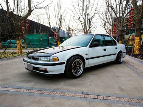 饱经沧桑，如今重生！90年代老雅阁改装案例