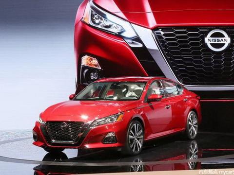 夸张！全新天籁完成了运动风改造，迈腾你怎么看？