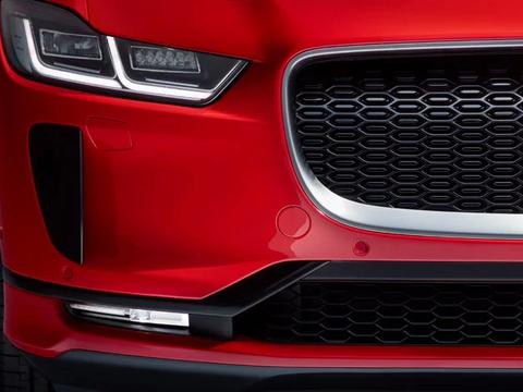 捷豹I-Pace是第一个使用全电动SUV进入市场的主流奢侈品牌