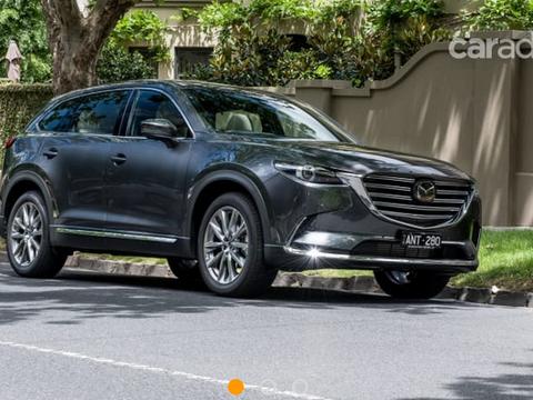 马自达CX-9系列的动力是一个2.5升的四缸涡轮增压汽油机