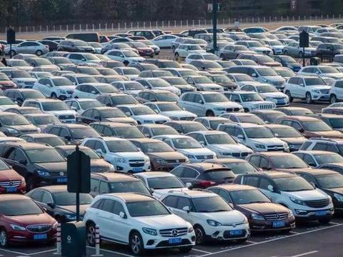 15万左右买二手中高配中型车？你会考虑吗？