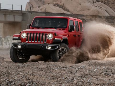 新牧马人取代了已有10年历史深受喜爱的JK-系列牧马人