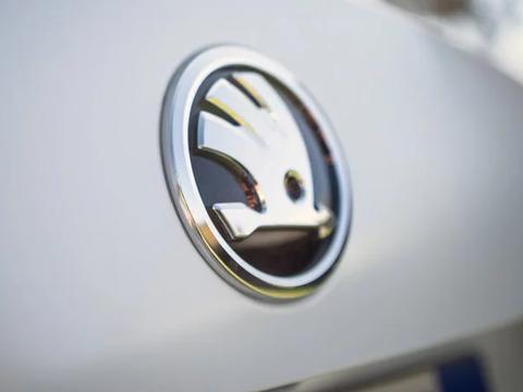 2018年斯柯达华丽更新！名爵也不可小觑！