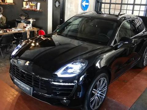 2018款保时捷Macan已上市，售价30万起，还买什么路虎极光