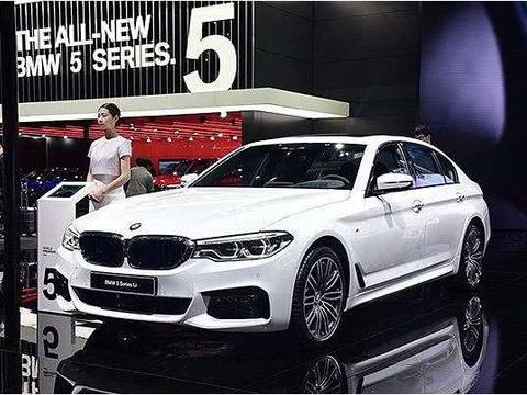 奔驰E级怕它？超5米长轴距3米，2.0T提速8秒仅46万起撩妹不输A6L