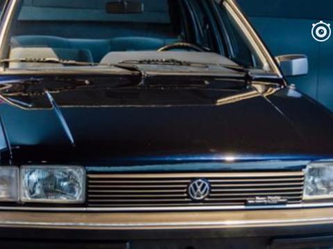 藏在博物馆里的上海大众，车龄34年，用白金打火的桑塔纳