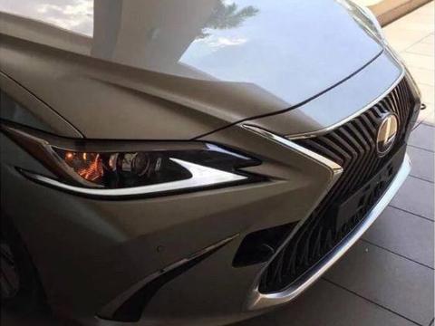 融合GS豪华运动感，全新大改款雷克萨斯 ES北京车展前抢先曝光！