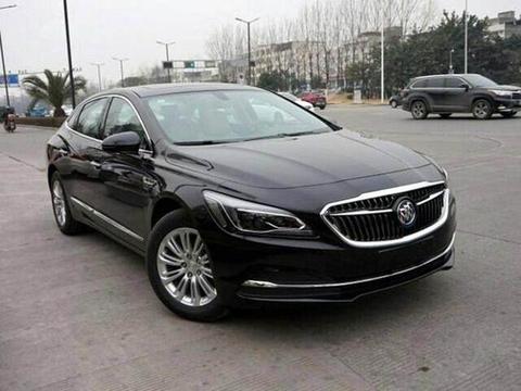 帕萨特遇死对头，这B级车上市降4万，配9AT仅20万，比迈腾良心