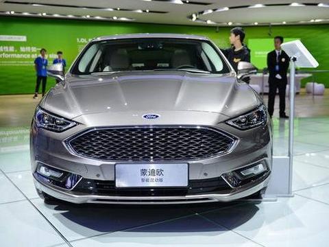 2018款福特蒙迪欧全新亮相！配置提升，售17万-27.98万，怒怼君威