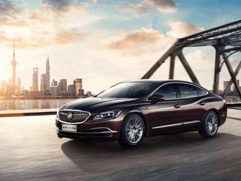 车长5米, 有些配置连50万宝马都没有, 优惠3万的君越到底怎么样?