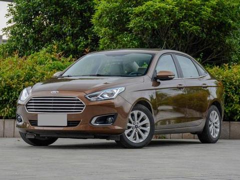 10万买它比朗逸实惠多了，外观耐看带6气囊，比大众丰田厚道