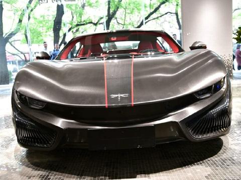 国产又一次突破，打造平民电动超跑，充电15分钟能跑80Km！