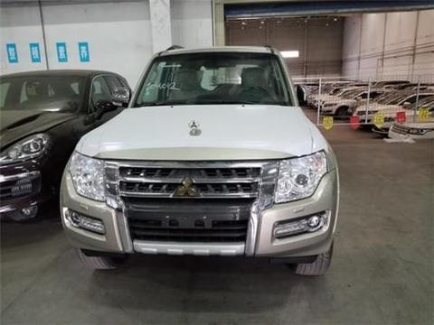 大山猫三菱帕杰罗V97 身形矫健超强越野性能价格实惠