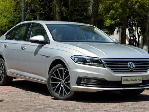 终于等来了新朗逸，可丐版中控屏被减，纯属糊弄人，提车还加1万