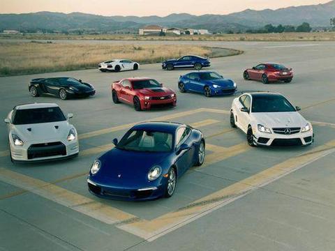 中国豪华车车主平均年龄30多岁,你开什么车?!