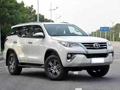 全新丰田硬派SUV, 霸气完超普拉多, 越野不输汉兰达, 22万成爆款