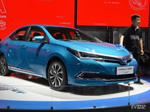 2018北京车展| 实拍丰田卡罗拉/雷凌插电混动