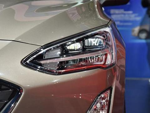 1.5T动力比思域强劲，即将换代，颜值更出色，内饰大变化！