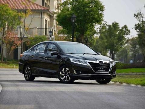 价格比思域低，大捷达一圈，配自动挡仅9万起，本田这车很有良心