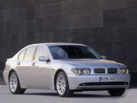 宝马730Li领先和540Li行政哪个更值得入手？