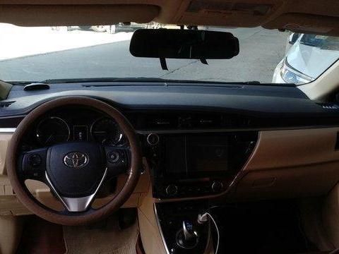 新款卡罗拉双擎，外观真的帅，动力很爆炸