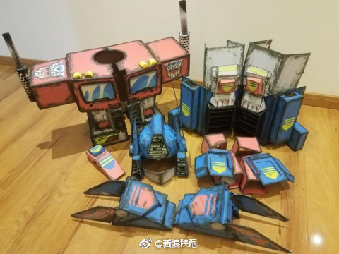 别人家的爸爸:西安男子为儿子DIY变形金刚铠甲[心]