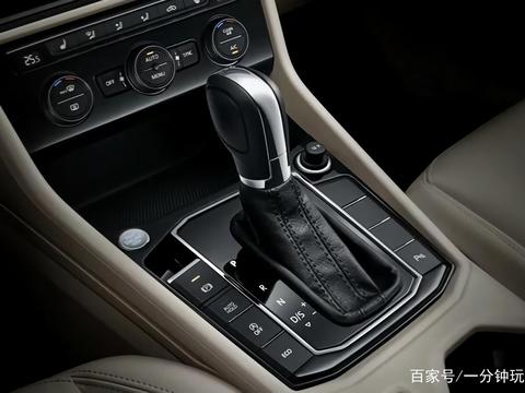 德系车终于良心了，新车溜背车身+LED不足12万，油耗更是不到6L