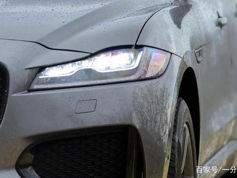 太过自信的豪华SUV，本想对标保时捷，但如今爆降10万却卖不动！