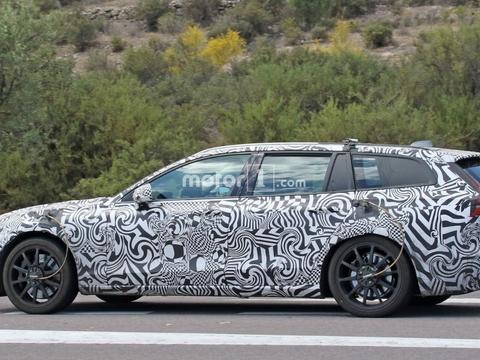 沃尔沃V60 Polestar路试谍照 性能很强悍