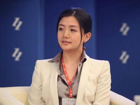 成功的男人背后，都有个成功的女人，何为成功的女人？非李颖莫属