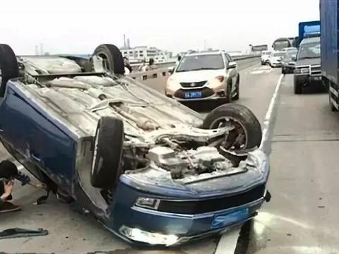 爱车兵团最燃线下活动，还有奖金等你来拿！