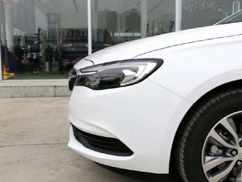 聪明人都不买帝豪, 这合资车号称家轿王, 曾月销40000辆, 现仅8万