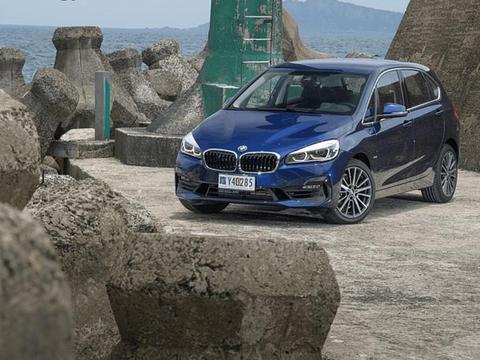 双离合器变速系统！宝马BMW 220i Active Tourer 小改款试驾新