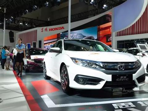 全明星阵容成全场焦点 东风Honda闪耀重庆车展