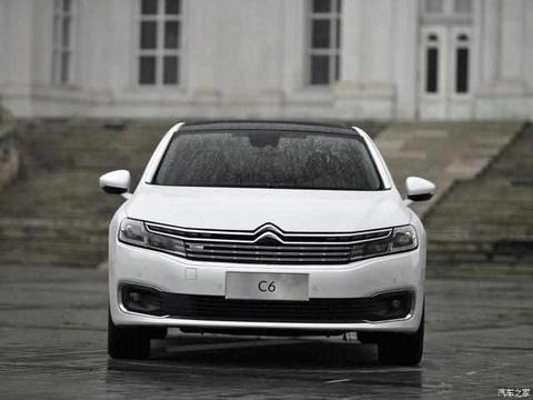 3米轴距，比君越大一圈，当年售价80万，如今比迈腾还便宜!!