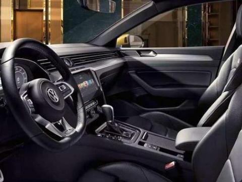 看到大众全新CC我才知道什么叫一见钟情，无边框车窗确实帅