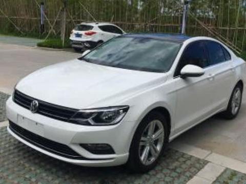 刚买A6就后悔，这车比极光更加帅气，配1.8L仅11万操控不输宝马