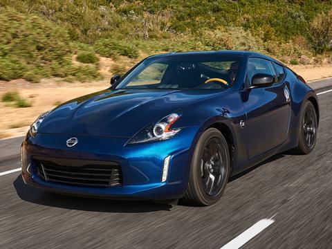 不到二十万的尼桑小跑，还是纪念版，看完有点上火！