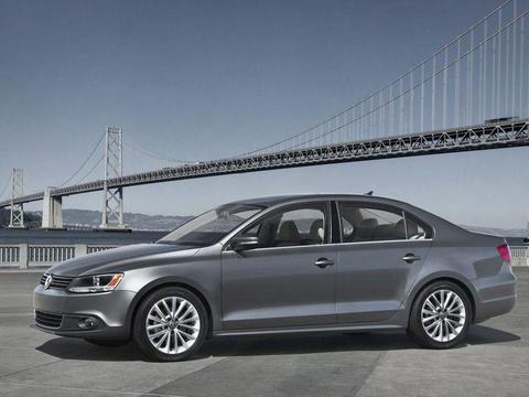 口碑最好的1.4T合资车VS销量最高的1.4T国产车 价格差五万 买谁