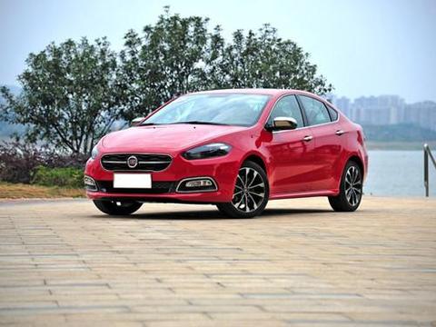 这款合资车真拼，身披运动套件全系配1.4T发动机比思域便宜三万