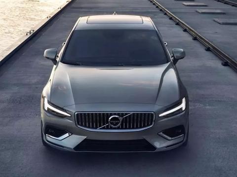 沃尔沃S60全球首发，颜值高、性价比高！能否碾压BBA?