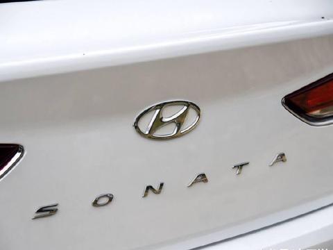 现代全新索纳塔优惠三万左右,标准B级车数它性价比最高