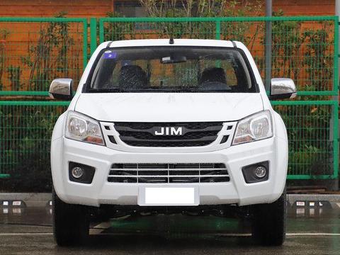 五十铃又一力作，车长5米5，搭2.8T+5MT配四驱，起售8.5万！